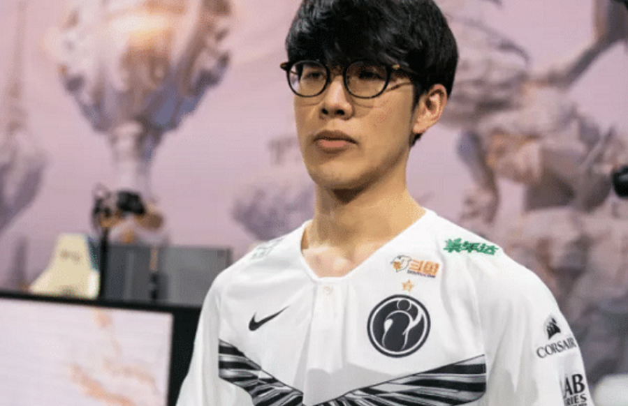 包含TheShy回归赛场,连败首场状态亮眼,德国队观众沸腾!的词条 包含TheShy回归赛场,连败首场状态亮眼,德国队观众沸腾!的词条